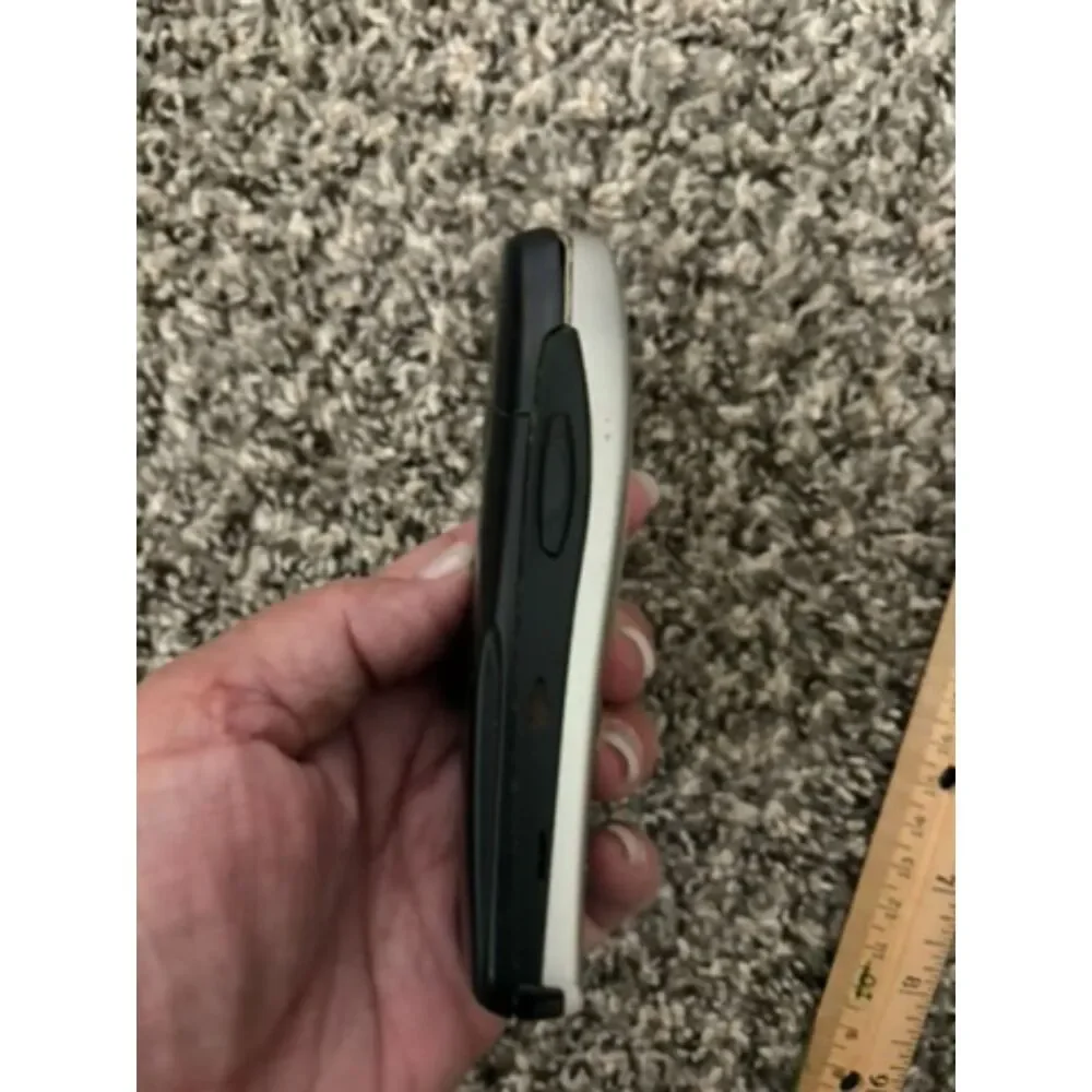 Nokia 634oi Silver cingular cellular phone